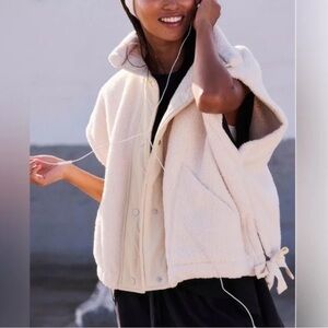 Free People Movement Scout It Out Fleece Vest in Birch Tree - Size L